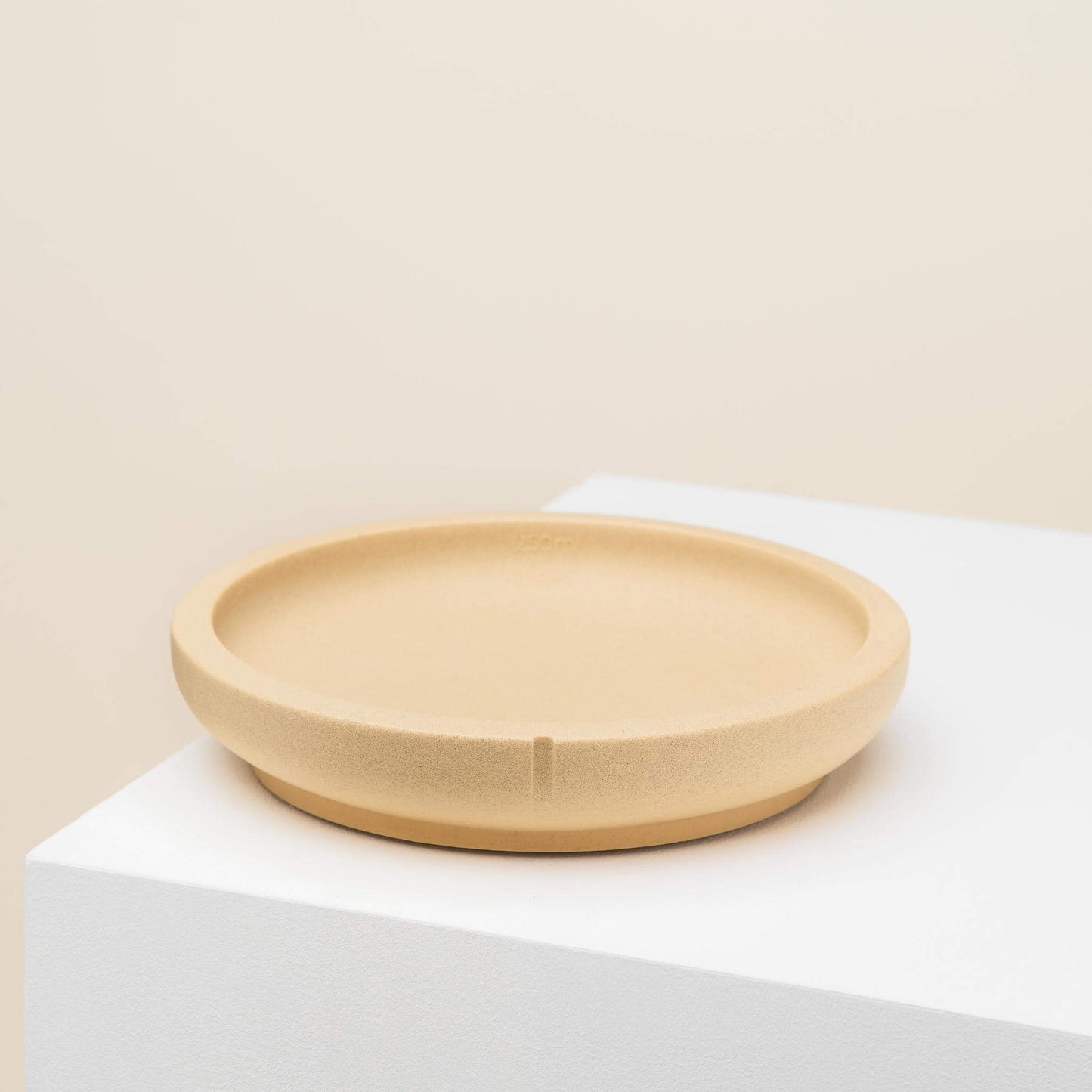 Camel Brown whisker-friendly bowl