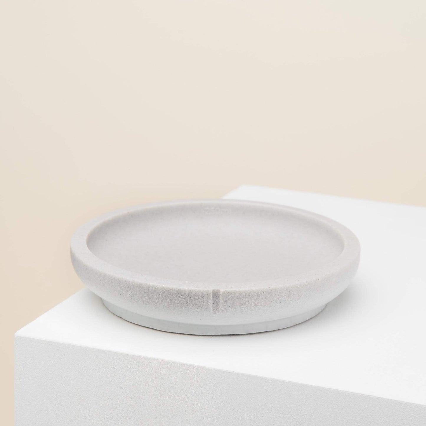 Dolphin Grey whisker-friendly bowl