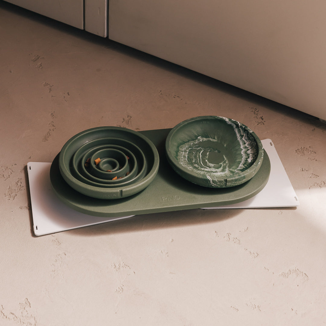 Raised Tray Set